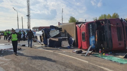 В результате ДТП в Смоленской области пострадали 13 иностранцев