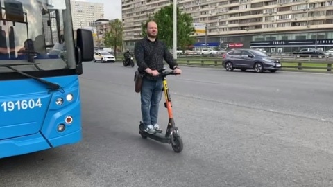 Гаджеты головной боли: прокатные электросамокаты стали чаще угонять