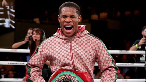 Хейни защитил титул чемпиона WBC, победив Линареса