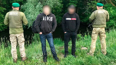 Ради отдыха в Одессе россияне переплыли пограничную реку