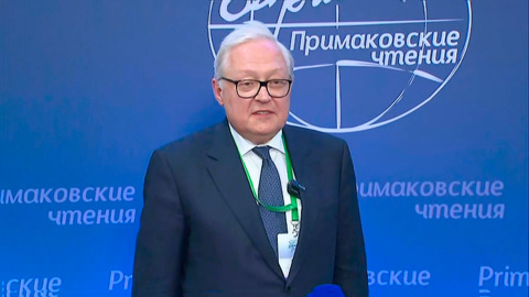Рябков: США сложно вести разговор с Россией