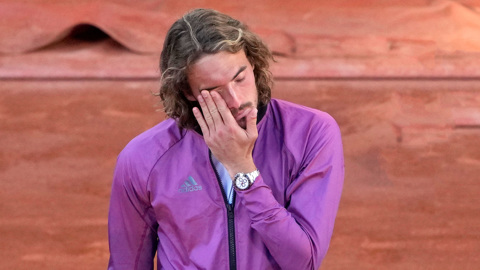 Трагедия в семье Циципаса: бабушка умерла перед финалом Roland Garros
