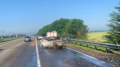 Пять человек пострадали и один погиб в лобовом ДТП на Кубани