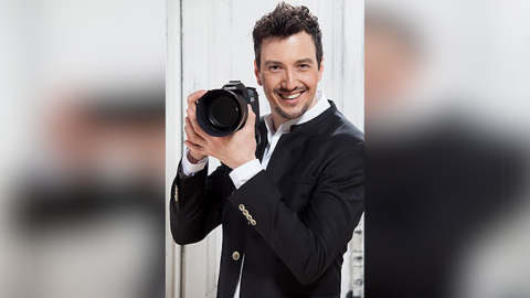 В Москве по подозрению в разврате детей арестован известный фотограф