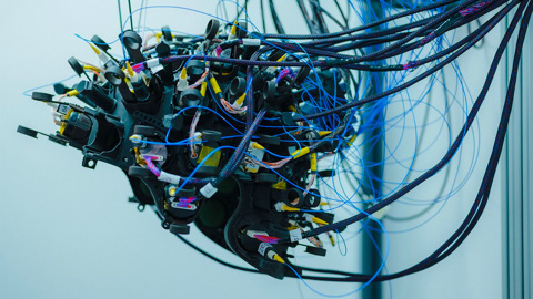 В США выпустят шлем для "чтения мыслей"