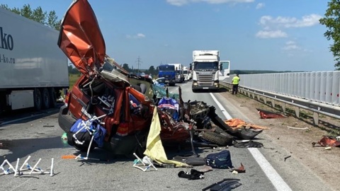 Ребенок погиб в страшной аварии с фурой
