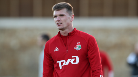 "Локомотив" отдал Лысцова в аренду "Ахмату"