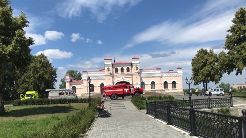 "Пузырилась и шипела": на Урале мужчина выловил из пруда гранату
