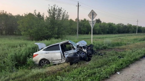 Дети и взрослый погибли в ДТП в Самарской области