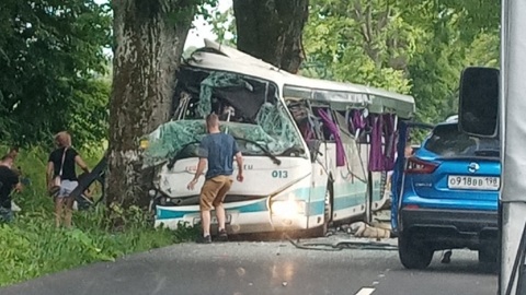 Восемь человек пострадали в ДТП с автобусом под Калининградом