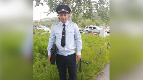 Участковый застрелил медведя, преследовавшего девочку в таежном поселке