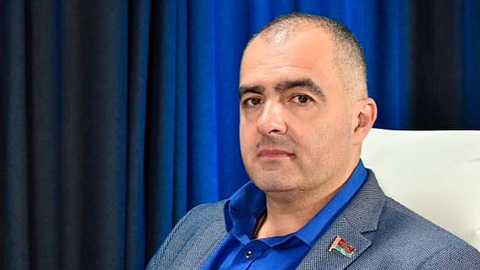 Стало известно, кто закидал депутатский дом "коктейлями Молотова"