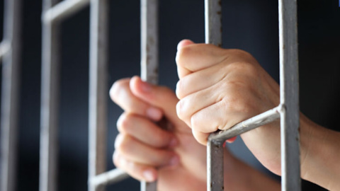 В Уфе 32-летнюю лжепристава приговорили к шести годам лишения свободы