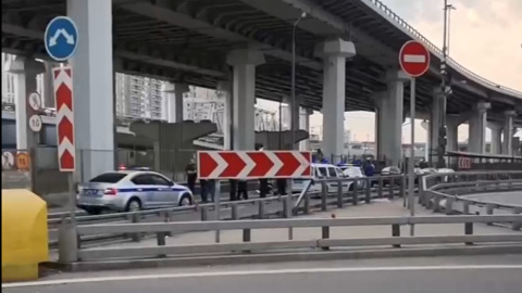 В Москве при падении с эстакады ТТК погиб полицейский