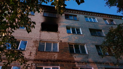 Едва не отрезало огнем: 42 человека спасены во время пожара в Златоусте