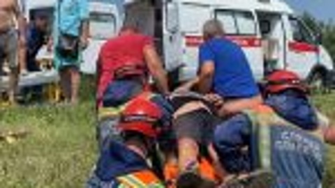 В массовой аварии под Саратовом пострадали 11 человек