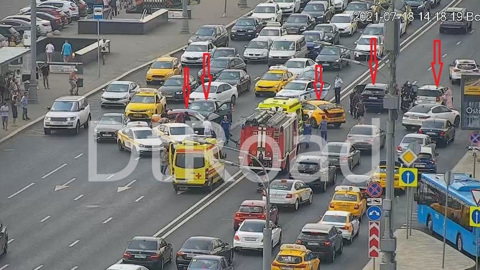 Пять автомобилей столкнулись в центре Москвы