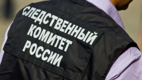 Подросток избил автомобилиста бутылкой шампанского в Мурманске