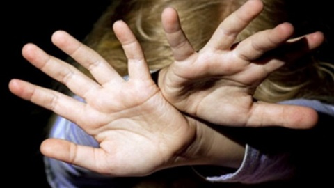 В Рыбинске задержали мужчину, подозреваемого в избиении 12-летней падчерицы