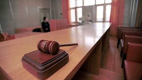 Председателя петербургского суда нашли мертвой в квартире
