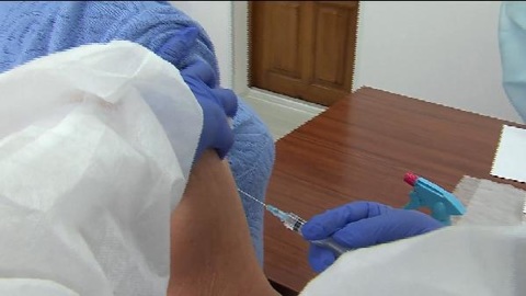 Сотрудники социальных учреждений Тюмени активно прививаются от COVID-19