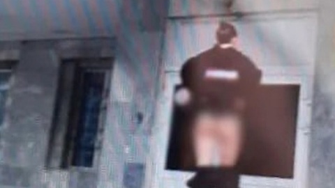Позировавшей полуобнаженной у отдела полиции модели дали трое суток ареста