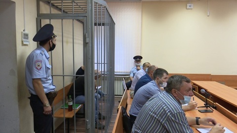 В Воронеже будут судить чиновников, продававших бизнесменам бомбоубежища