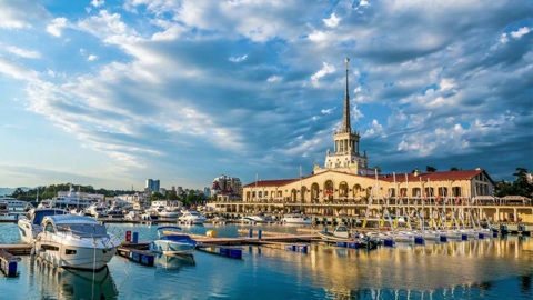 Сочи за семь месяцев посетили более 4 миллионов туристов