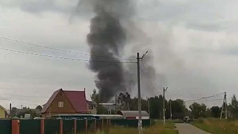 Склад с поролоном вспыхнул под Гжелью