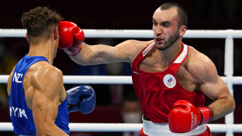 Российские боксеры выступят на чемпионате мира под флагом ОКР