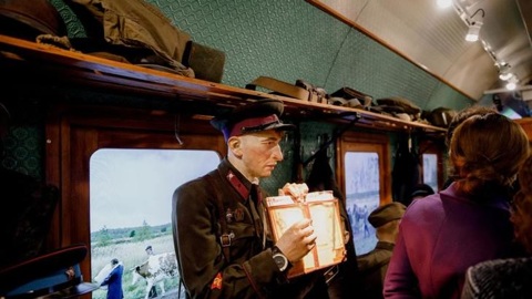 "Поезд Победы" прибывает в Омск