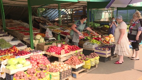 В Оренбурге на городских рынках снизились цены на овощи