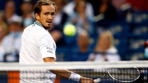 ATP Cup. Медведев позволил Франции сравнять счет с Россией