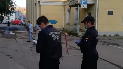 Выпавший нож помог раскрыть убийство около кинотеатра