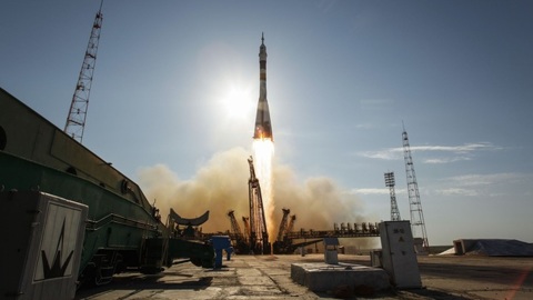 Рогозин: самарские специалисты способны бросить вызов команде SpaceX
