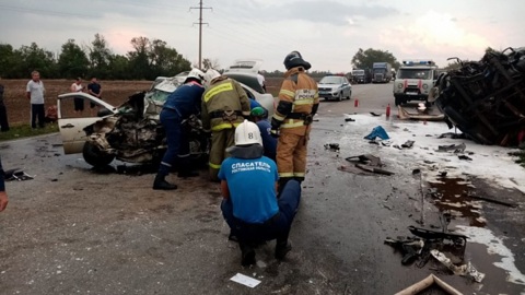 Четверо взрослых и два ребенка погибли в Ростовской области
