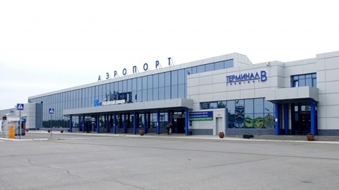 Пассажирка выгуливала собаку в салоне следовавшего в Омск самолета