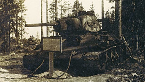 Поисковики обновят Т-34 1943 года, стоящий в карельской деревне