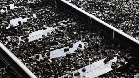 Пьяный сибиряк уснул рядом с железнодорожными путями и погиб