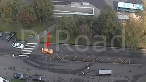 Таксист сбил девочку-подростка на переходе в Москве