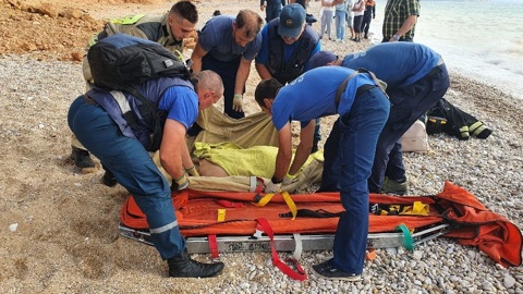 В Севастополе при обрушении склона в Любимовке пострадали 2 человека