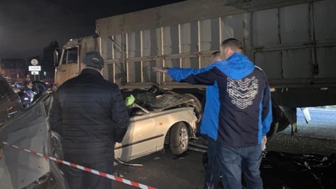 Женщина и подростки погибли в массовом ДТП в Адыгее