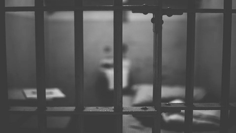 Женщина с ножом ворвалась в воронежское кафе
