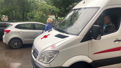 После ДТП на юге Москвы машина сбила пешеходов, есть пострадавшие