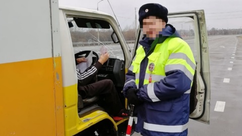 Полицейский погиб при попытке остановить лихача на федеральной трассе