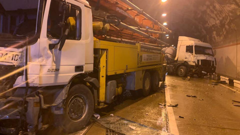 Движение парализовано: в тоннеле Сочи произошла массовая авария