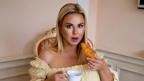 Анна Семенович заморозила яйцеклетки: "Если тебе 40 и ты не замужем"