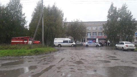 В Вологодской области школу эвакуировали из-за сообщения о минировании