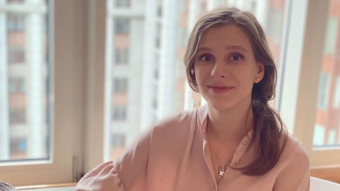 Лиза Арзамасова ответила надоевшим советчикам по теме материнства