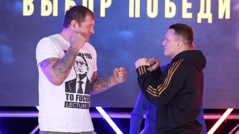 Александр Емельяненко побил блогера Артема Тарасова
